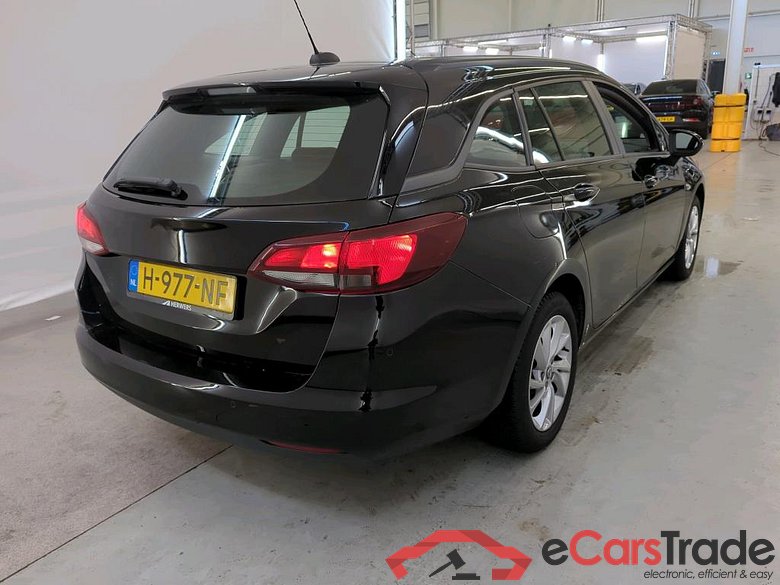 Opel Astra Sports Tourer 1.2 turbo 96kW Business Edition 5d #2