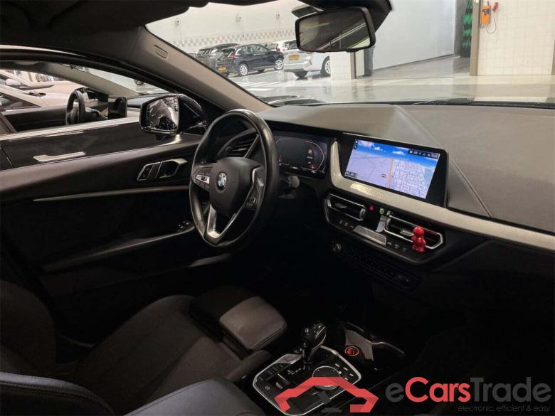 BMW 1-serie 118i Corporate Executive AUT #3