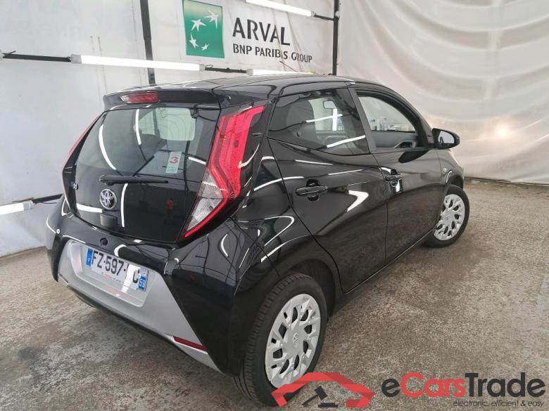 TOYOTA Aygo / 2018 / 5P / Berline 1.0 VVT-i x-play #3