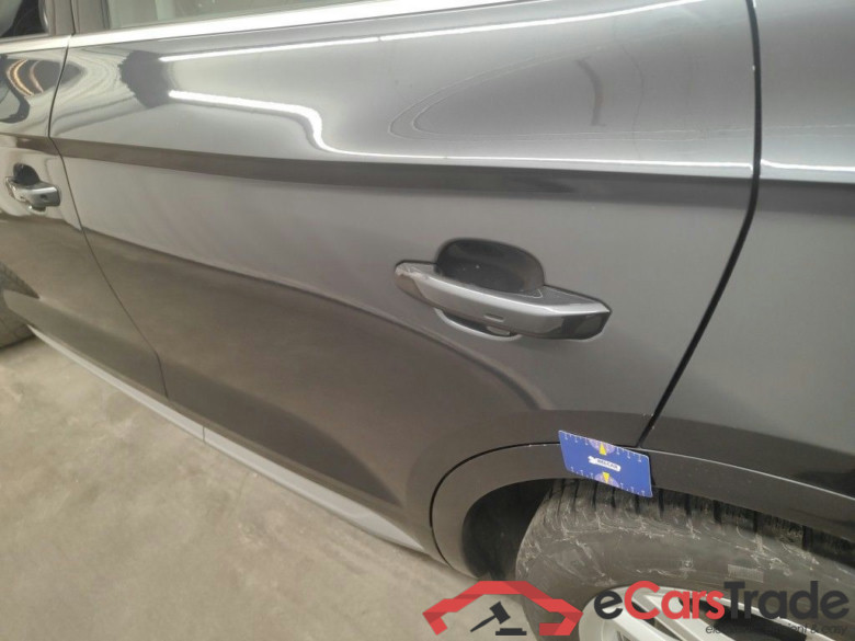Audi Q5 Business Edition Sport 30 TDI 5d