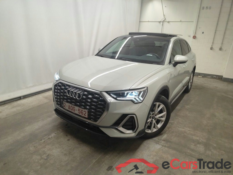 Audi Q3 Sportback 45 TFSI e S tronic S Line 5d