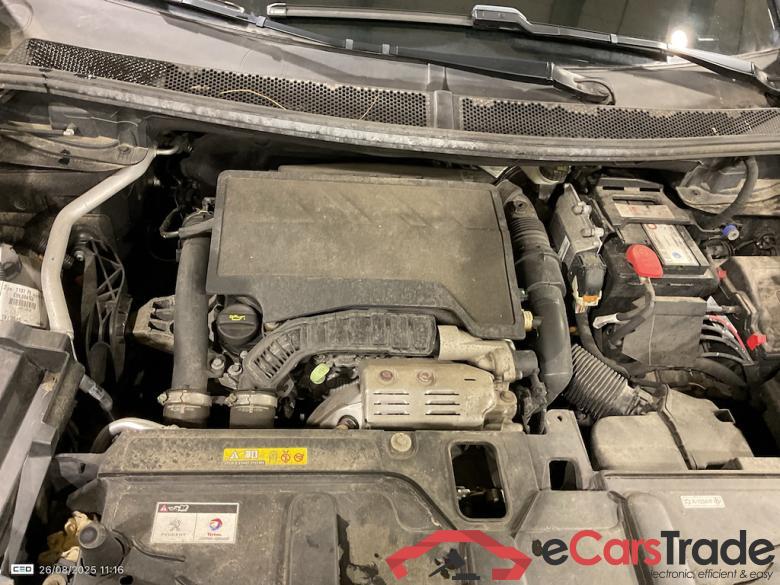 PEUGEOT 3008 - 2016 1.2 PureTech GT Line (EU6.3) #5