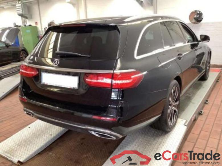 MERCEDES-BENZ E-Klasse 300 de T 9G-TRONIC Avantgarde #3