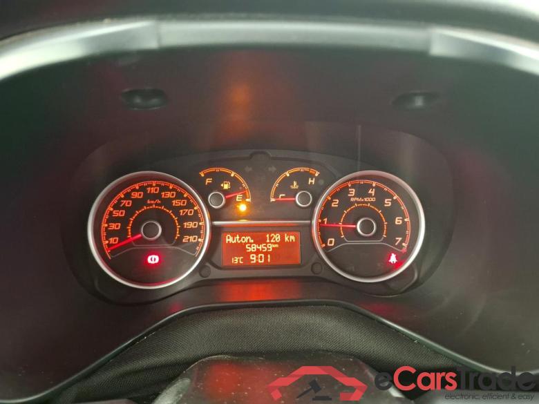 FIAT Doblò Cargo / 2015 / 4P / Fourgonnette 1.6 Multijet 105 Pro Lounge #6