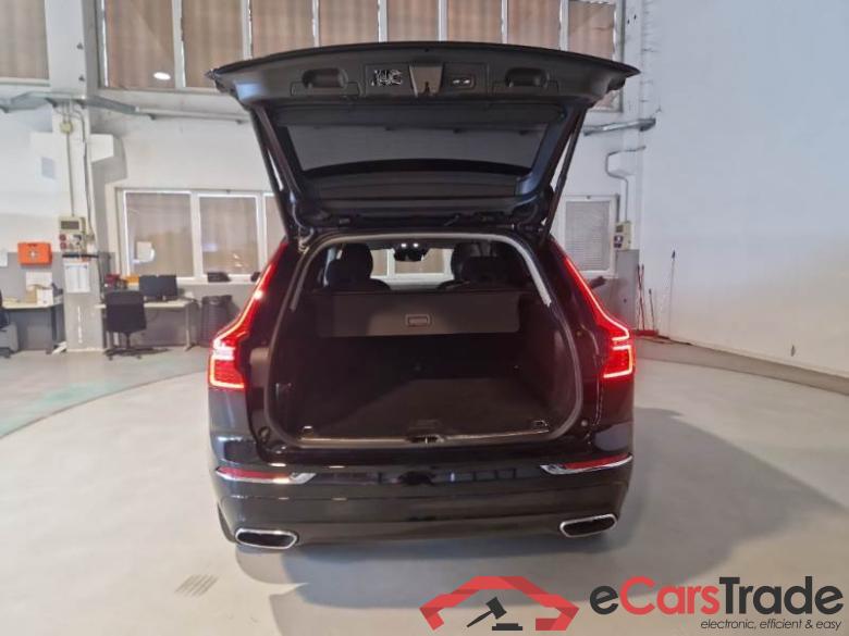 VOLVO XC60 / 2017 / 5P / SUV T6 PLUG-IN AWD AUTO RECHARGE INS. EXP #5