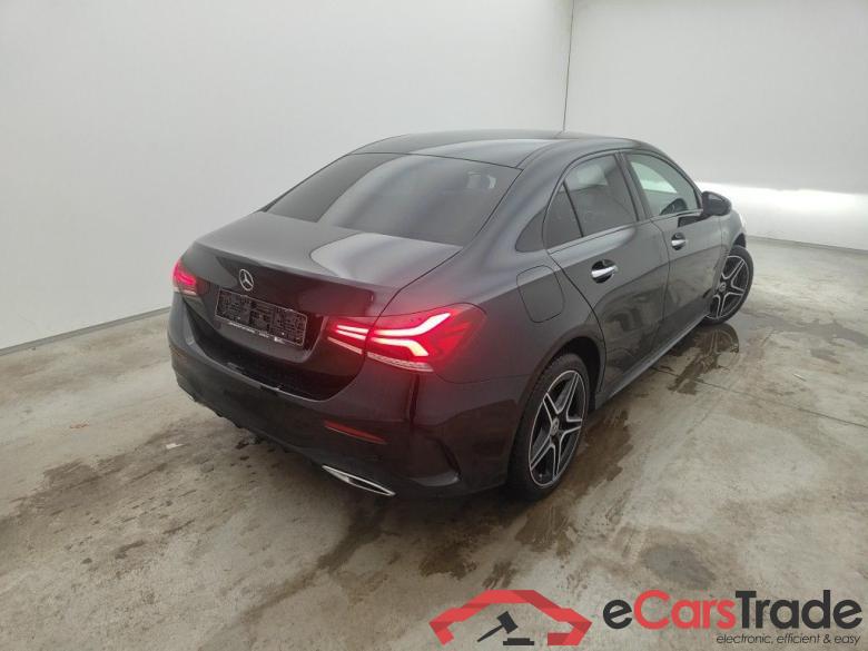 MERCEDES CLASSE A SEDAN (V177) A 250 e 160 PHEV (EU6AP) 4d #2 MERCEDES CLASSE A SEDAN (V177) A 250 e 160 PHEV (EU6AP) 4d #2