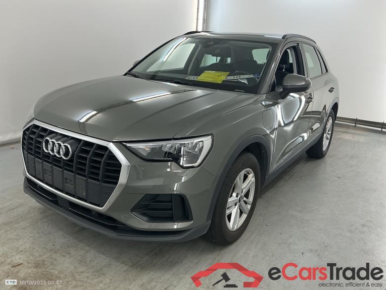 AUDI Q3 1.4 45 TFSI E S TRONIC AUDI Q3 1.4 45 TFSI E S TRONIC