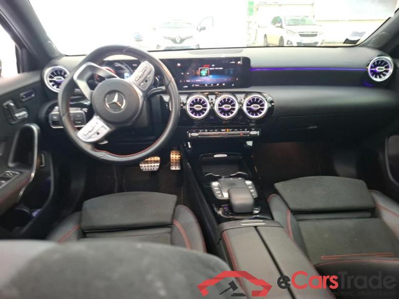 MERCEDES-BENZ Classe A Berline / 2018 / 4P / Berline A 250 e AMG Line 8G-DCT #5 MERCEDES-BENZ Classe A Berline / 2018 / 4P / Berline A 250 e AMG Line 8G-DCT #5