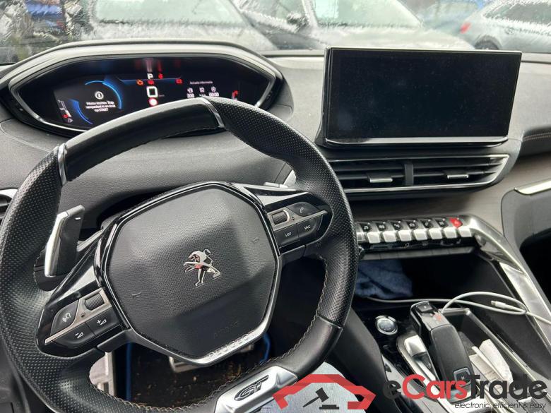 PEUGEOT 5008 1.5 BlueHDi GT #6 PEUGEOT 5008 1.5 BlueHDi GT #6