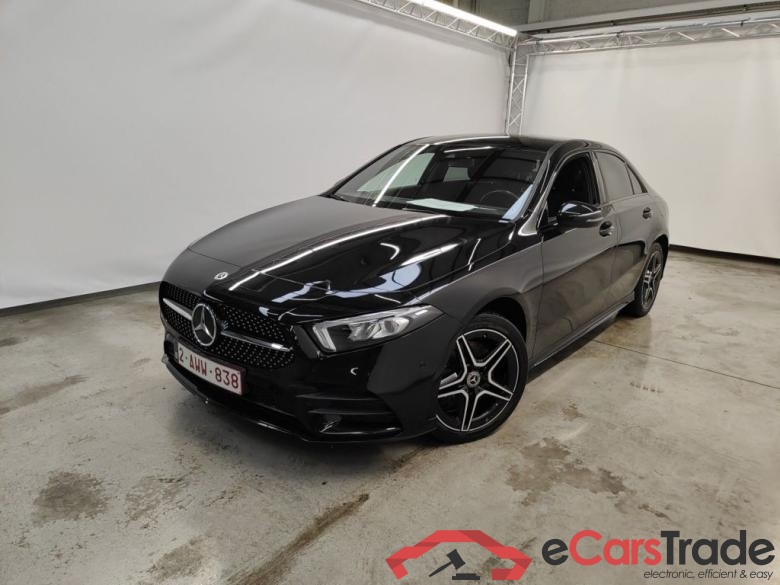 Mercedes-Benz A-Klasse Limousine A 250e Business Solution 4d Mercedes-Benz A-Klasse Limousine A 250e Business Solution 4d