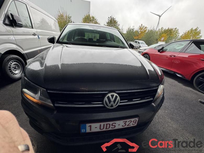 VOLKSWAGEN Tiguan 2.0 TDI SCR 110 kW (150 ch) 6 vitesses manuel #3 VOLKSWAGEN Tiguan 2.0 TDI SCR 110 kW (150 ch) 6 vitesses manuel #3
