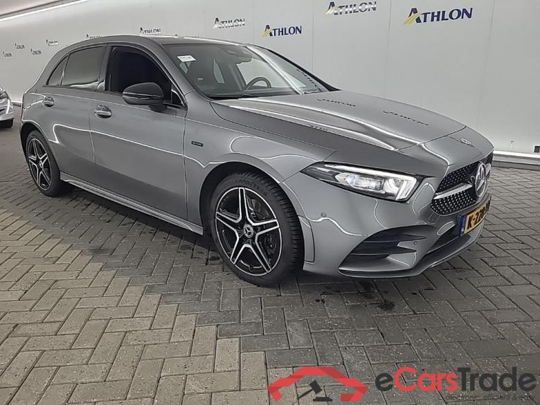 MERCEDES-BENZ A-klasse A 250 e 8G-DCT Business Sol AMG Limited 5D 160kW #2 MERCEDES-BENZ A-klasse A 250 e 8G-DCT Business Sol AMG Limited 5D 160kW #2