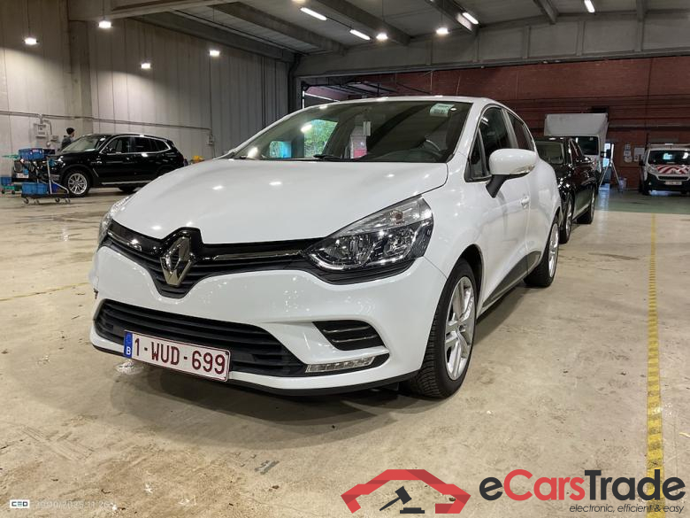 RENAULT Clio 0.9 TCe Zen (EU6c) STOCK RENAULT Clio 0.9 TCe Zen (EU6c) STOCK