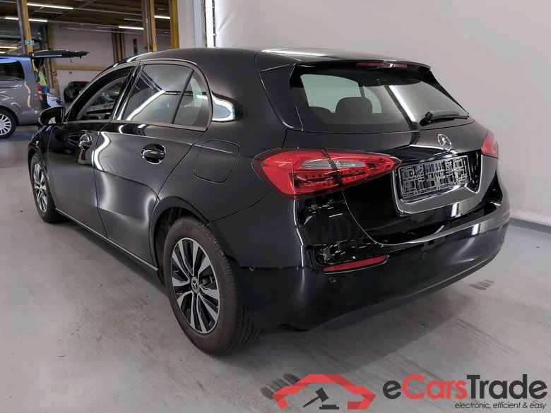 MERCEDES-BENZ CLASS A (W177) A 160 Business Solution #3