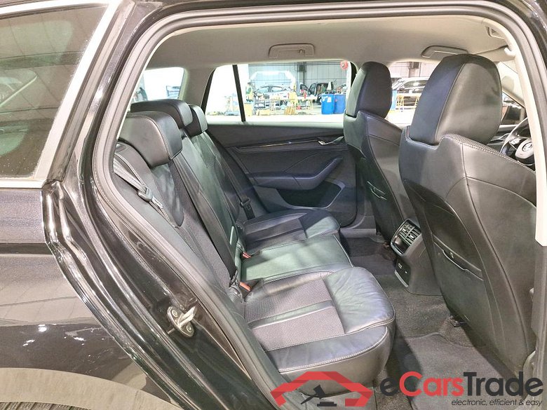 SKODA OCTAVIA COMBI 1.5 TSI ACT 110KW AMBITION #6