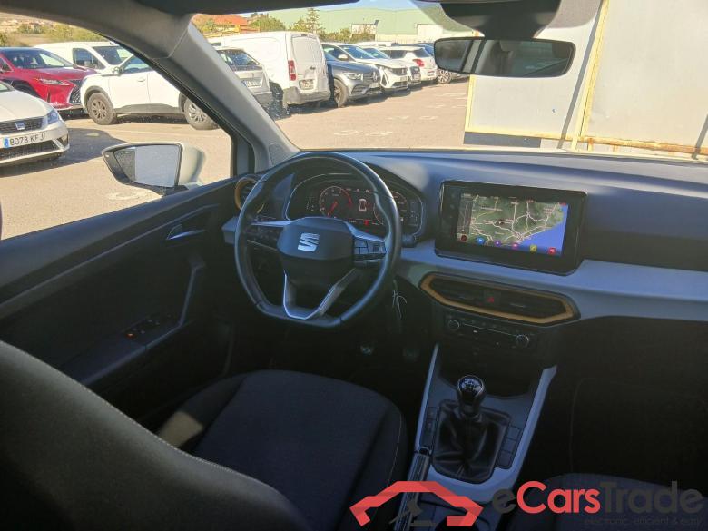 SEAT Arona / 2017 / 5P / todoterreno 1.0 TSI 81kW (110CV) Style Plus (AC) #3