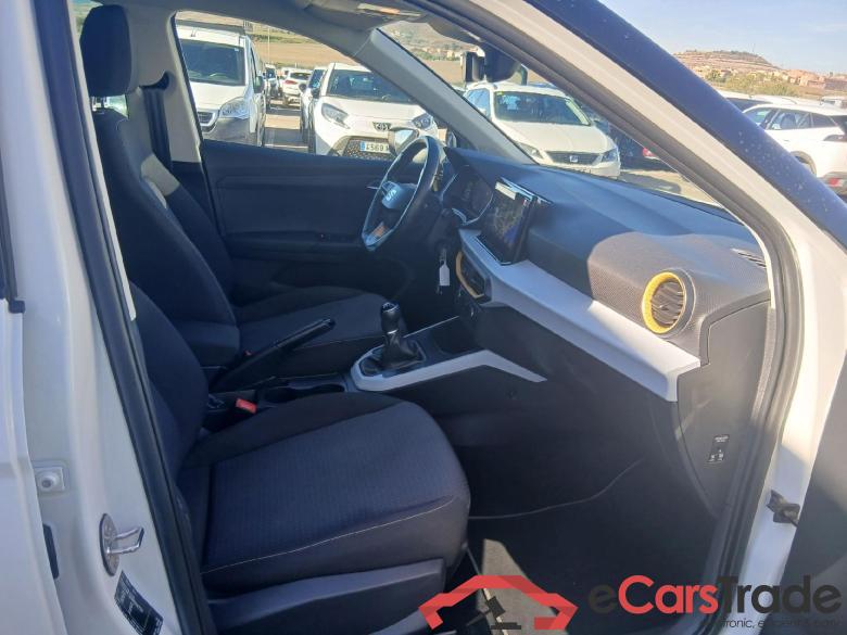 SEAT Arona / 2017 / 5P / todoterreno 1.0 TSI 81kW (110CV) Style Plus (AC) #6