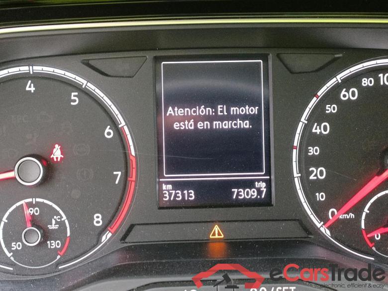 VOLKSWAGEN Polo / 2017 / 5P / berlina con portón United 1.0 TSI 81kW (110CV)(SP) #5