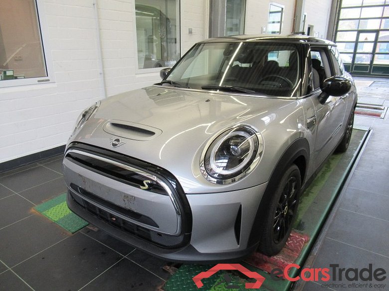 MINI Mini 3-trg. (F56)(2013->) DE - LimS3 SE, Cooper SE Classic Trim, (Facelift 2) 2021 - 2024