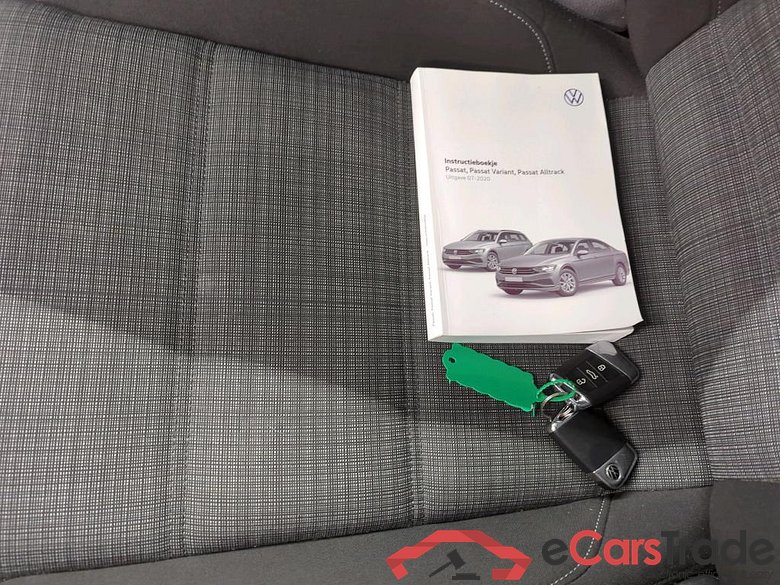 Volkswagen Passat Variant 1.5 TSI 7-DSG Business 5d #4