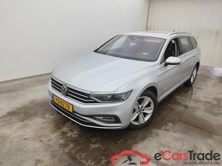 VOLKSWAGEN PASSAT VARIANT DIESEL - 2020 2.0 TDi 200 SCR Elegance DSG 5d #1