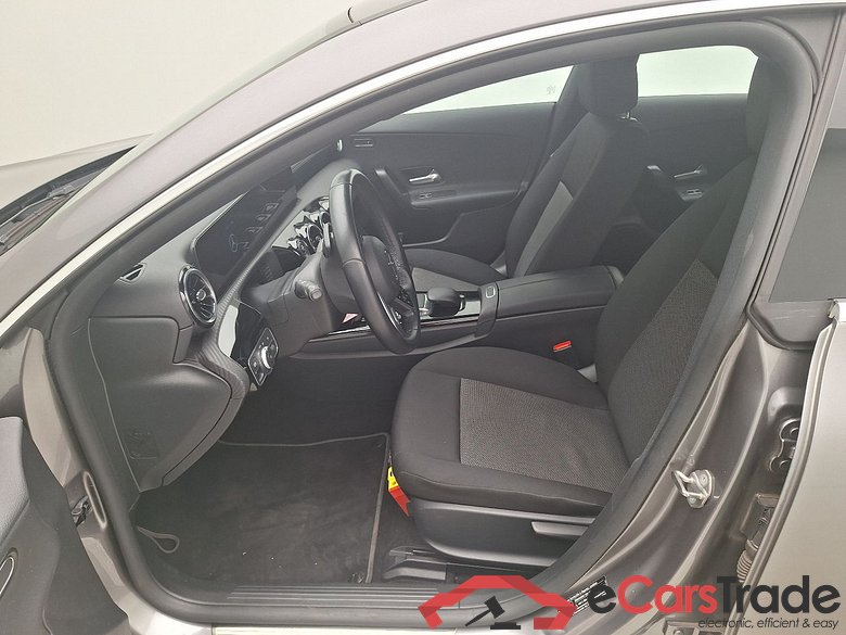 Mercedes, CLA-Class SB '19, Mercedes-Benz CLA Shooting Brake CLA 180 d Busines #3