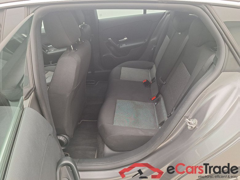 Mercedes, CLA-Class SB '19, Mercedes-Benz CLA Shooting Brake CLA 180 d Busines #4