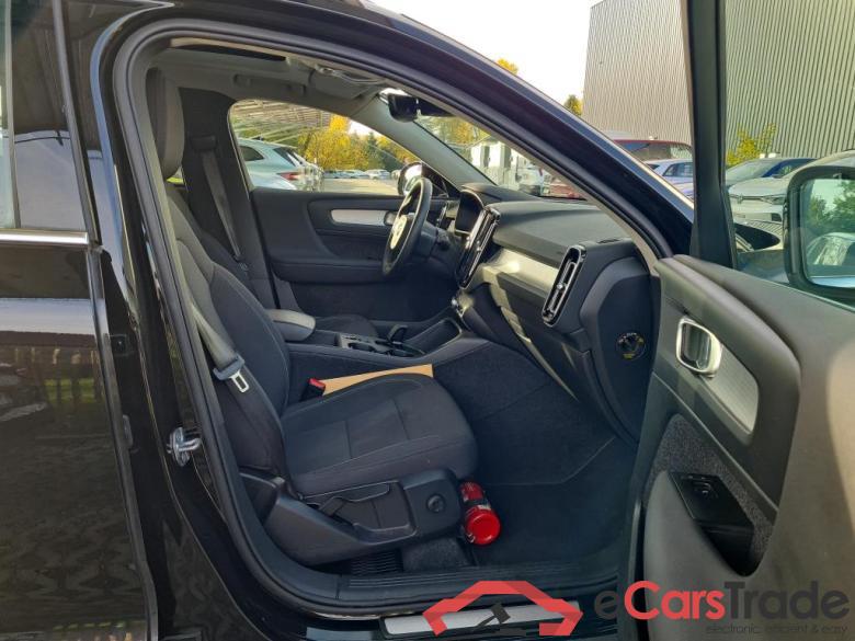 VOLVO - VOL XC40 T4 Recharge 211PK Geartronic Inscription Expr. Pack Driver Assist & Electric SunRoof * HYBRID * #3