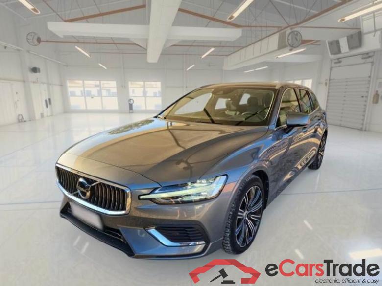 VOLVO V60 / 2019 / 5P / STATION WAGON T6 PLUG-IN AWD AUTOM.INSCR.EXPR. #1