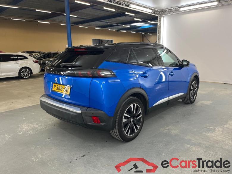 PEUGEOT e-2008 50kWh ev 3 fase gt 100kW aut #4