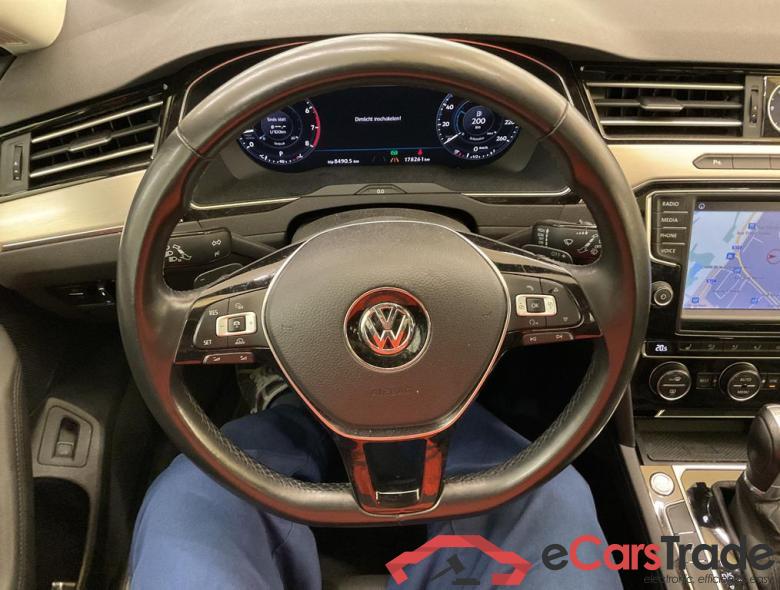 VOLKSWAGEN Passat SW Passat Highline 1.4 TSI ACT BlueMotion Technology 110 kW (150 ch) 7 vitesses DSG #3