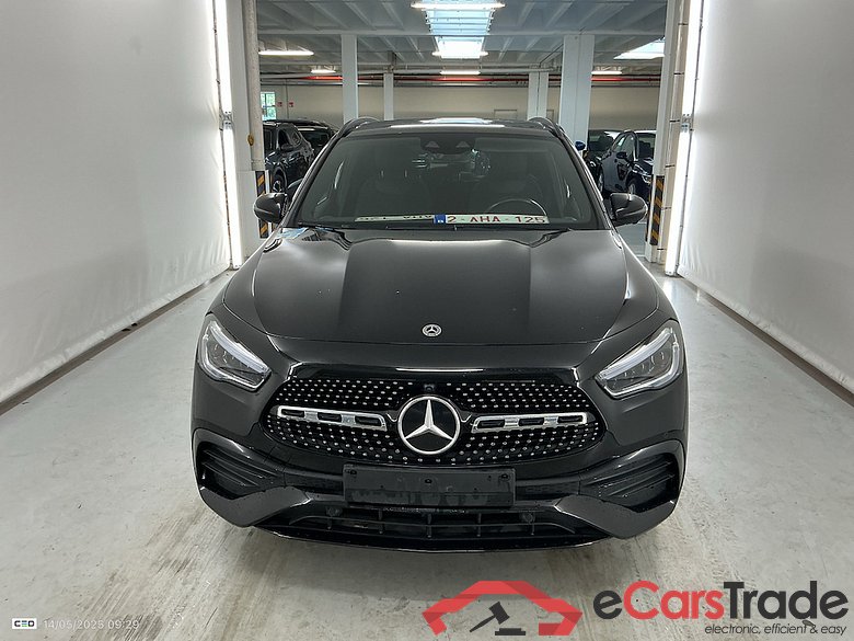 MERCEDES-BENZ GLA 1.3 GLA 250 E SMartphone-integratie Parkeer 360 Camera Night AMG line #1