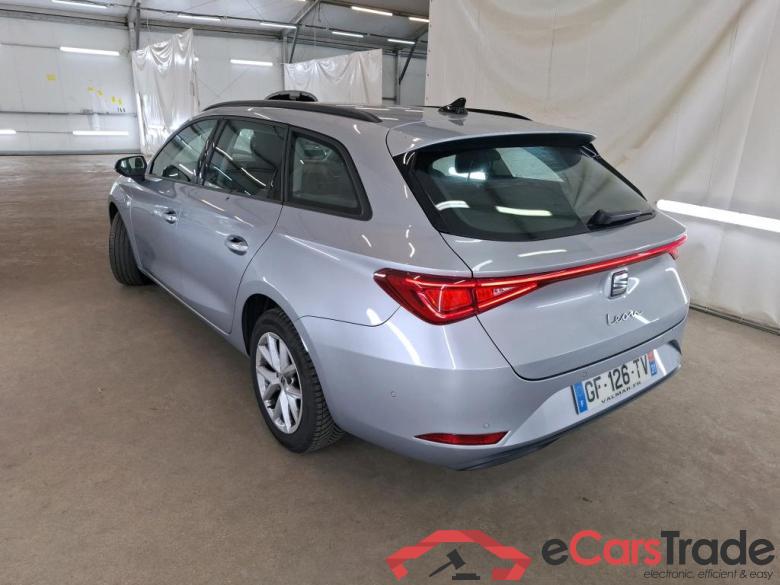 SEAT Leon Sportstourer / 2020 / 5P / Break 2.0 TDI 150 DSG S&S Style Business #2