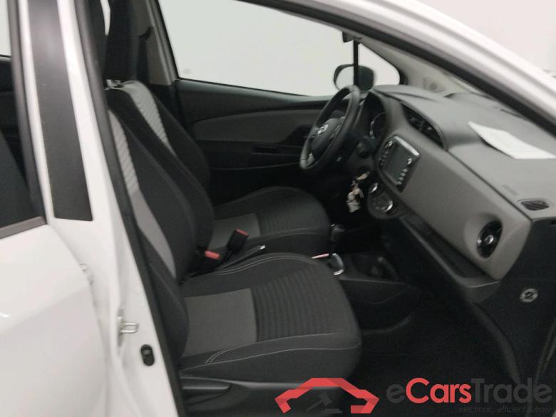 TOYOTA Yaris / 2017 / 5P / berlina con portón 1.5 100H Active #6