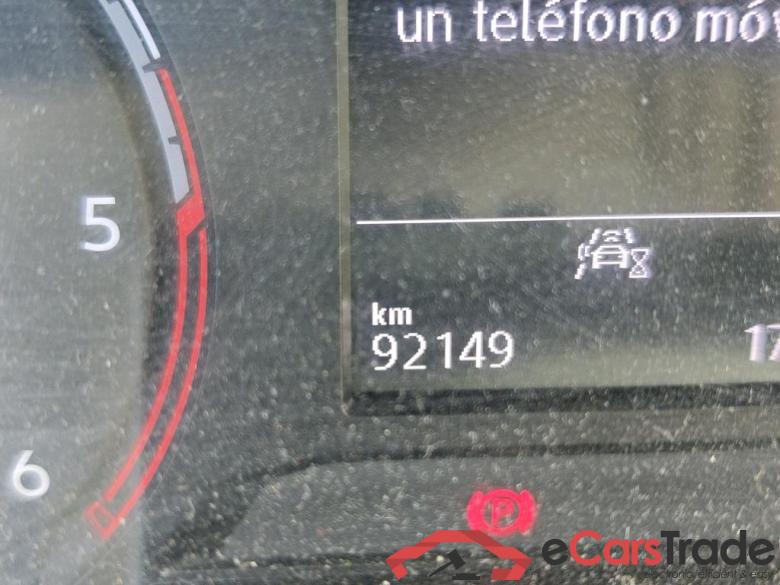 VOLKSWAGEN T-Roc / 2017 / 5P / todoterreno Advance 2.0 TDI 85kW (115CV) #5