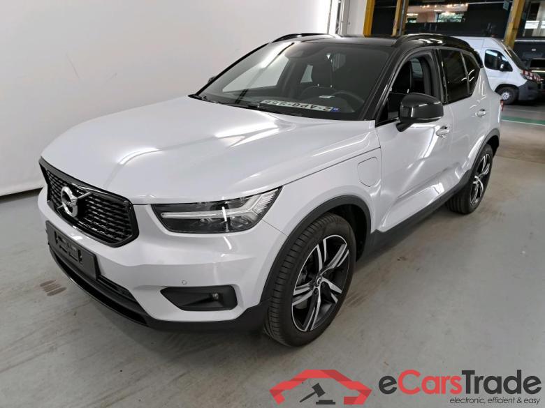 VOLVO XC40 1.5 T4 RECHARGE GEARTRONIC R-DESIGN #1