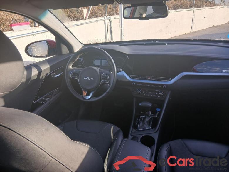 KIA Niro / 2019 / 5P / crossover 1.6 GDi PHEV 104kW (141CV) Drive #3