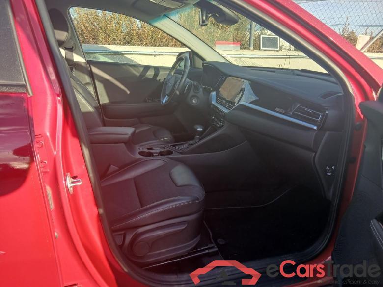 KIA Niro / 2019 / 5P / crossover 1.6 GDi PHEV 104kW (141CV) Drive #6