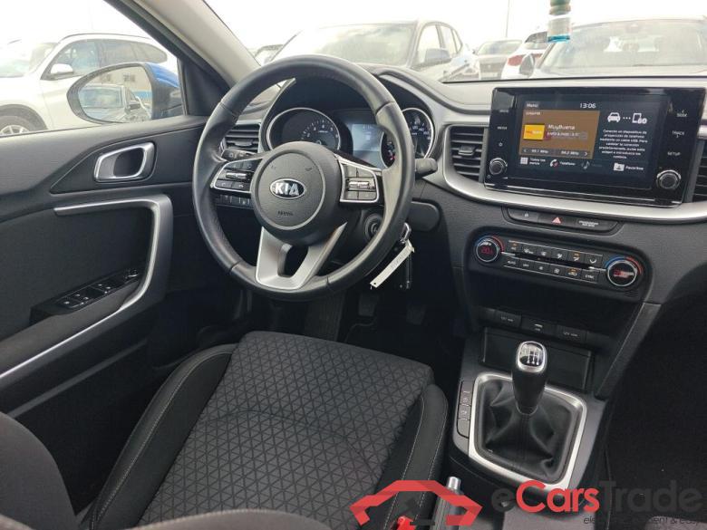 KIA XCeed / 2019 / 5P / todoterreno 1.0 T-GDi Drive 88kW (120CV) #3