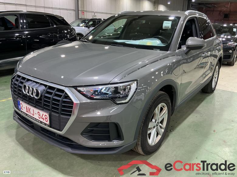 AUDI Q3 1.4 45 TFSI E S TRONIC #1