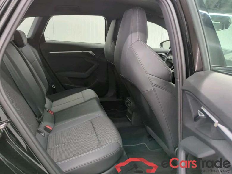 AUDI A3 Sportback 30 TFSI S edition #4