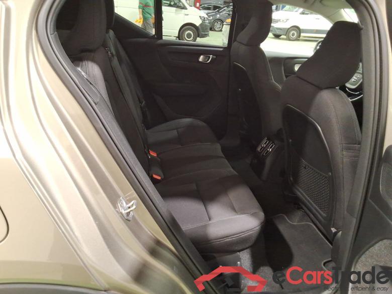 VOLVO XC40 1.5 T4 PHEV INSCRIPTION EXPR. DCT #5