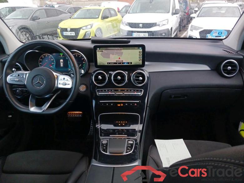 MERCEDES-BENZ Clase GLC / 2019 / 5P / todoterreno GLC 300 de 4MATIC #3