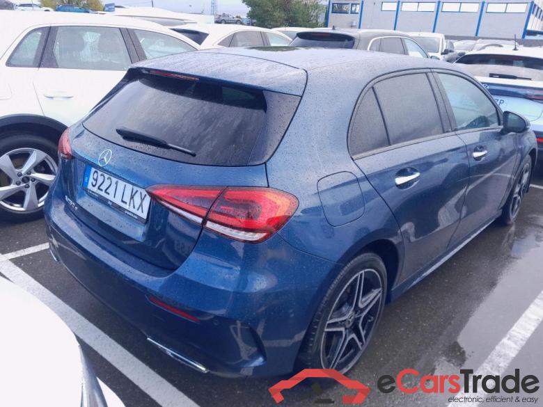 MERCEDES-BENZ Clase A / 2018 / 5P / berlina con portón A 250 e #2