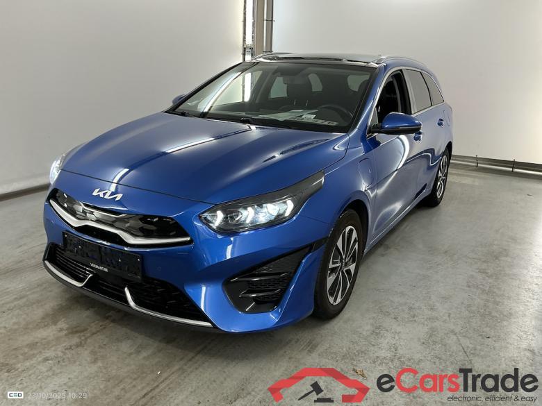 KIA CEE'D SPORTSWAGON 1.6 GDI PHEV BUSINESS LINE DCT #1