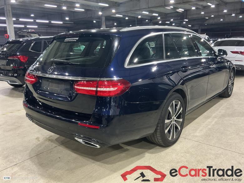 MERCEDES-BENZ CLASSE E BREAK DIESEL (S213) E 300 de PHEV Business Solution STOCK #4