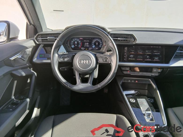 AUDI A3 / 2020 / 5P / berlina con portón Sportback 30 TFSI 81kW (110CV) S tronic #3