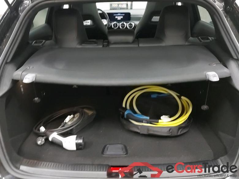 Mercedes A 250e Plug-In Hybrid AMG Night Aut. Pano LED-MultiBeam Widescreen Burmester Distronic Ambient Navi 1/2 Sport-Leather-Alcantara KeylessGo Camera Klima PDC ... #6