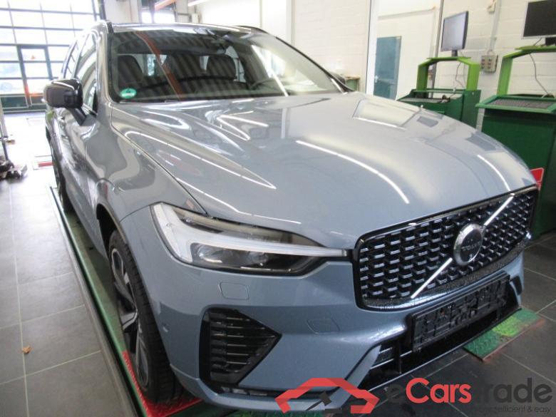 Volvo XC60 (03.2017->) DE - SUV5 B5 (Benzin) AWD EU6d, Ultimate Dark Mild-Hybrid (EURO 6d), (Facelift) #2