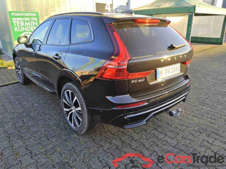 Volvo XC60 (03.2017->) DE - SUV5 B5 (Benzin) AWD EU6d, Ultimate Dark Mild-Hybrid (EURO 6d), (Facelift) #4